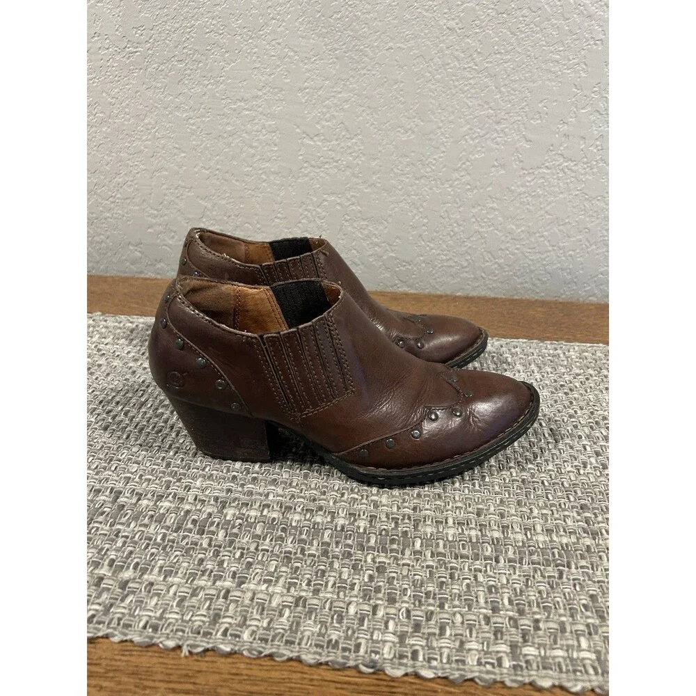 Born Ankle Boots Western Cowboy Brown Leather Studded Size 7.5 Womens Country